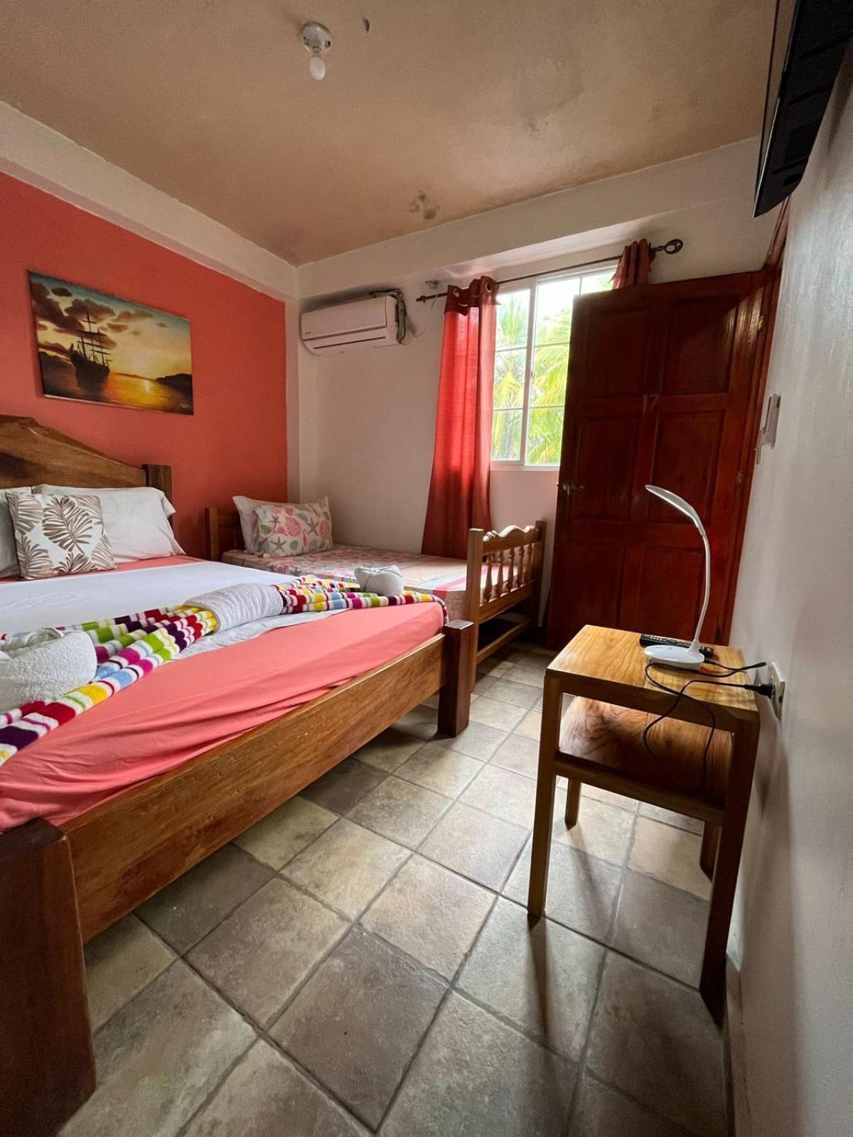 Mama Ines Hotel Santa Catalina Bagian luar foto