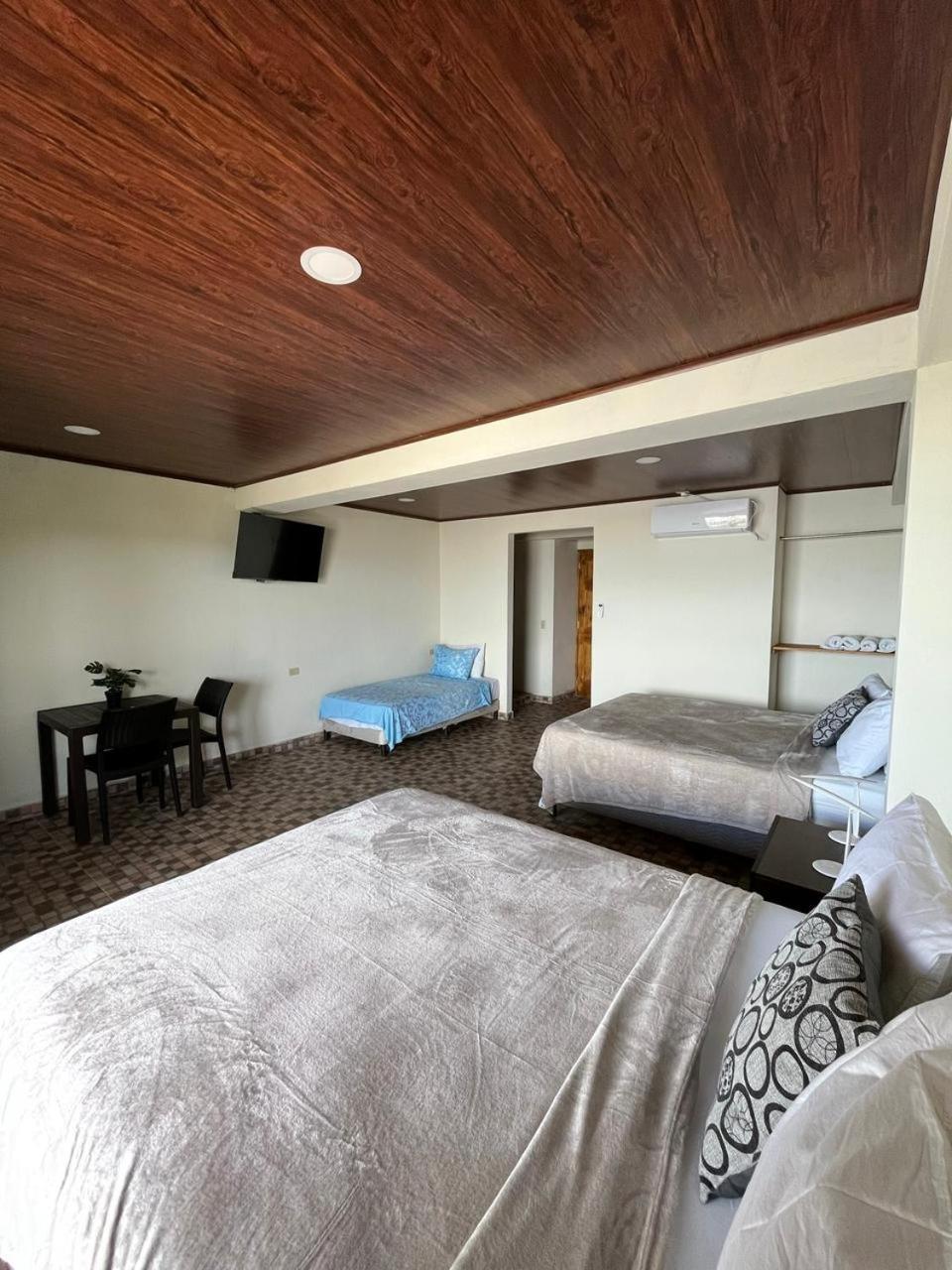 Mama Ines Hotel Santa Catalina Bagian luar foto