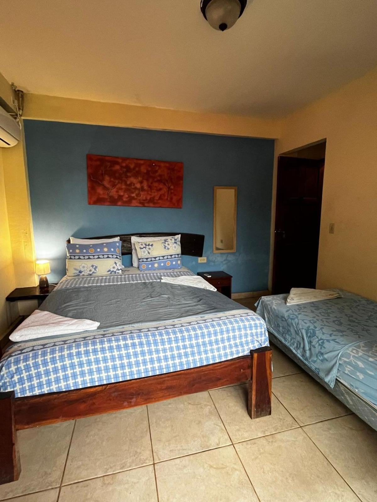 Mama Ines Hotel Santa Catalina Bagian luar foto