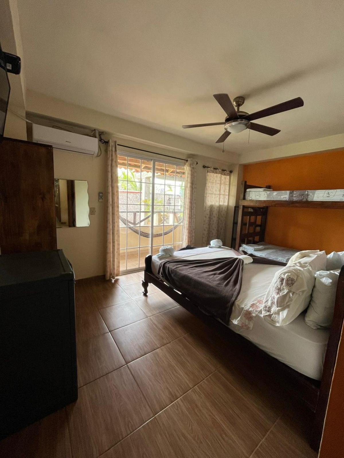 Mama Ines Hotel Santa Catalina Bagian luar foto