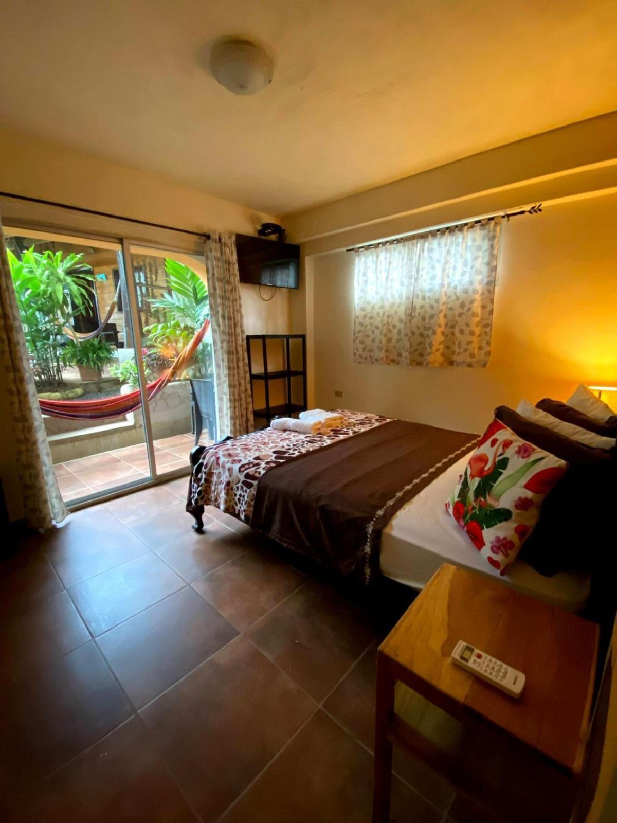Mama Ines Hotel Santa Catalina Bagian luar foto