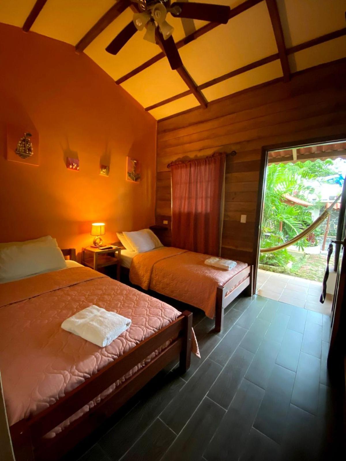 Mama Ines Hotel Santa Catalina Bagian luar foto